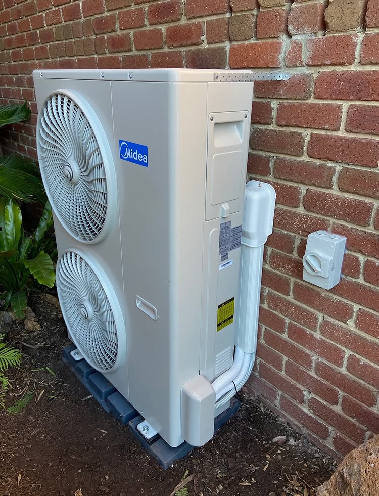 Air conditioning installation